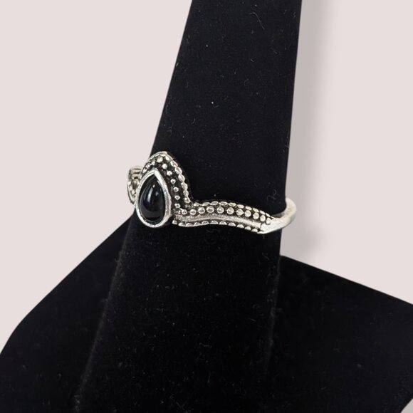 (3/$20) Black Tear Cabochon Dot Ring - Picture 3 of 6